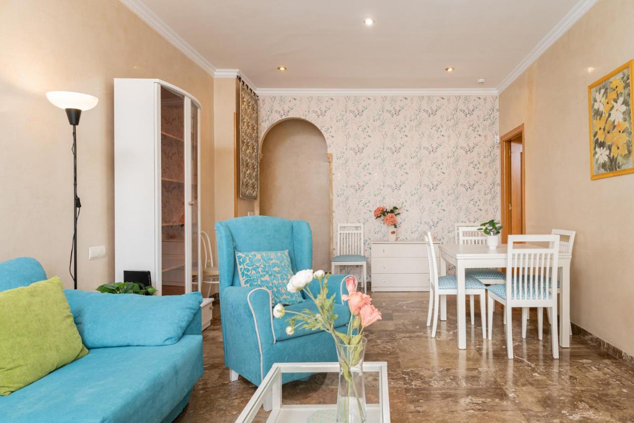Blonzu Mauricio Apartment Benalmadena Ngoại thất bức ảnh